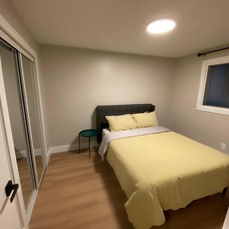 Central 2Br Near Unveristy And Whyte Ave Edmonton Dış mekan fotoğraf