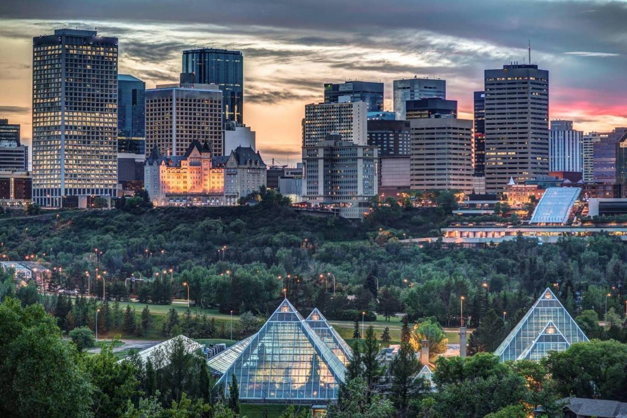 Central 2Br Near Unveristy And Whyte Ave Edmonton Dış mekan fotoğraf